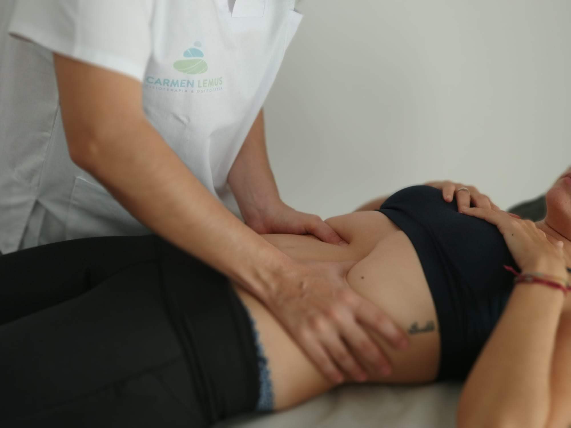 La fisioterapia especializada en Suelo Pélvico busca tratar aquellas disfunciones derivadas de un mal funcionamiento de la mecánica abdominal y perineal